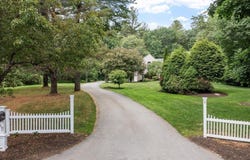 9 Ladyslipper Ln, Acton, MA 01720