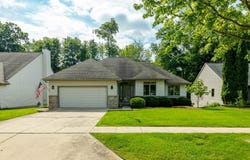 2791 Hawthorne Way, Saline, MI 48176