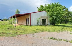 1601 E 1st Street, Chandler, OK 74834