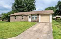 105 N Circle B, Roland, OK 74954