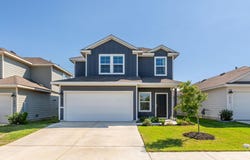 209 Ehrlich St, Kyle, TX 78640