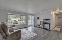 1495 SE EVELYN CT, Gresham, OR 97080