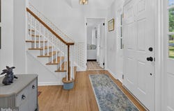 80 PRINCETON Avenue, ROCKY HILL, NJ 08553