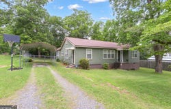 2 Spell, Manchester, GA 31816
