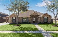 2502 Grey Kirby DR, League City, TX 77573