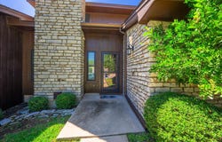 2007 West Lane, Kerrville, TX 78028