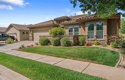 1712 W BONITA BAY DR, St George, UT 84790