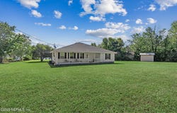 212 LAKE Drive, Florahome, FL 32140