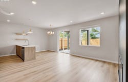 15606 NE 15TH PL, Vancouver, WA 98686