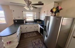 2811 Isle of Pines Drive, Moneta, VA 24121