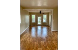 350 S 5th Street, Ellington, MO 63638