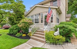 185 Rowland Place, Woodbridge Proper, NJ 07095