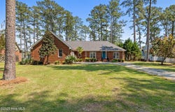52 Shore Drive E, Oriental, NC 28571