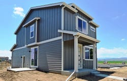 529 S 10th St, Berthoud, CO 80513