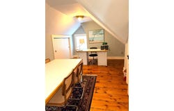 38 Park St, Montclair Twp., NJ 07042-3440