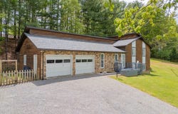 109 Sherwood Dr., Galax, VA 24333