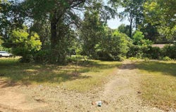 1324 Bowie, Texarkana, TX 75501