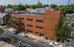 9 S 6th St, New Bedford, MA 02740