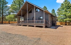 2747 Senior Center Street, Overgaard, AZ 85933