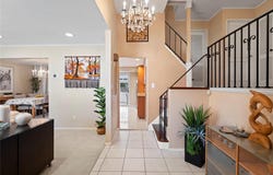 1 Stuart Drive, Syosset, NY 11791