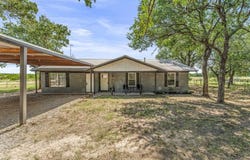 558 Copperhead, Mineral Wells, TX 76067