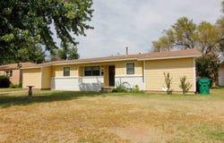 1907 Loma Linda, Vernon, TX 76384