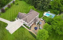 1302 Hillandale Drive, Akron, OH 44333