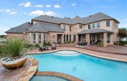 160 Steel Dust Drive, Red Oak, TX 75154