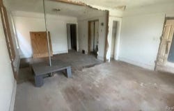 16309 Log Cabin Street, Highland Park, MI 48203