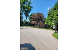42 COLONIAL AVENUE, WESTMINSTER, MD 21157