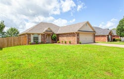 199 Pecan  LN, Greenwood, AR 72936
