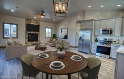 2101 E Rimstone Drive, Show Low, AZ 85901
