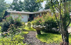 1912 W Arch Avenue, Searcy, AR 72143