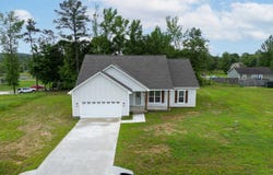55 Edgewood Street, Rainsville, AL 35986