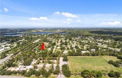 1048 SW 36th Terrace, Palm City, FL 34990