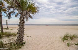 900 Village Lane, Pass Christian, MS 39571