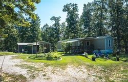 11726 Highway K, Jadwin, MO 65501