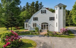 157 Seamans Road, New London, NH 03257