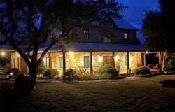 1011 Oak Meadow DR, Dripping Springs, TX 78620
