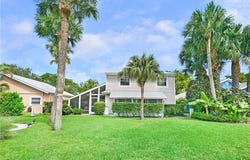 3272 NE Spinnaker Way, Jensen Beach, FL 34957