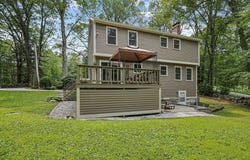 32 Sibley Road, Sutton, MA 01590