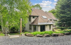 982 Brook Road, Stowe, VT 05672