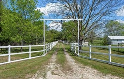 396 Lcr 510, Mexia, TX 76667