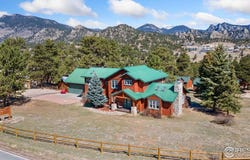 871 Riverside Dr, Estes Park, CO 80517