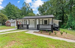 2322 Ewing Street SW, Atlanta, GA 30331