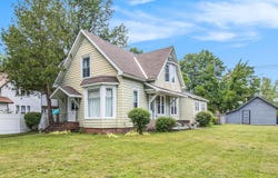 409 E Filer Street, Ludington, MI 49431