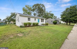 712 GORHAM AVENUE, CAPE MAY, NJ 08204
