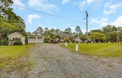 61 Shands Road, Southport, NC 28461
