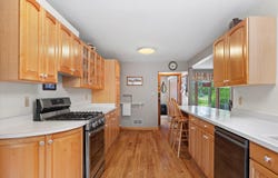 955 Edwards St, Brookfield, WI 53005
