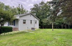 2182 85th St, Monmouth, IL 61462